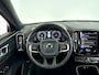 Volvo XC40 T3 Momentum Pro | Park assist | Stoelverwarming | Volvo On-call