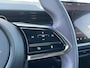Mazda CX-6e Takumi Plus 78 kWh | DIGITALE SPIEGELS | PANO DAK | STOEL + STUURVERWARMING | GRATIS TREKHAAK! T.W.V. € 1695,-