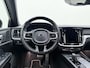 Volvo S60 B4 211pk Automaat R-Design / Adaptieve cruise / H&K Audio / Stylingkit / 20inch / Blackpack / Getint glas / Trekhaak.