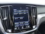 Volvo S60 B4 211pk Automaat R-Design / Adaptieve cruise / H&K Audio / Stylingkit / 20inch / Blackpack / Getint glas / Trekhaak.