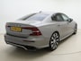 Volvo S60 B4 211pk Automaat R-Design / Adaptieve cruise / H&K Audio / Stylingkit / 20inch / Blackpack / Getint glas / Trekhaak.