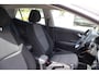 Kia Stonic 1.0 T-GDi Comf. + Line Navigator NL-Auto / Carplay, android / Hoge zit