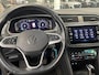 Volkswagen Tiguan 1.4 TSI eHybrid Life Business · Camera · Apple/Android Car Play · Wegklapbare Trekhaak · P-Sensoren · Stoel-& Stuurverwarming · 18'' Inch ·