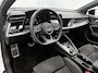 Audi A3 Sportback 45 TFSI e S edition Competition 245 PK | S-line | Panoramadak | Cruise control | Stoelverwarming | Navigatie | Apple Carplay | Android Auto | Lichtmetalen velgen |