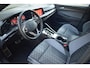 Volkswagen Golf 1.5 eTSI R-Line DSG |NAVIGATIE|CARPLAY|ADAPTIVE|ST