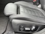 BMW 3-Serie Touring 320e Business Edition Plus | Panoramadak | Elektrisch Wegklapbare Trekhaak | Navigatie | Sfeerverlichting | Lederen Sportstoelen memory | Laser LED | Apple Carplay/ Android Auto | Stoel&stuurverwarming | Head up display | Volledig onderhouden