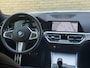 BMW 3-Serie Touring 320e M-pakket | 360 camera | Laser-LED | Sportstoelen | Leder/alcantara | Navigatie | Apple CarPlay | Head Up | 18 inch M-velgen | Stoelverwarming | Sfeerverlichting | Keyless | DAB | Elektrische achterklep | Volledig onderhouden