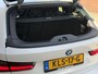 BMW 3-Serie Touring 320e M-pakket | 360 camera | Laser-LED | Sportstoelen | Leder/alcantara | Navigatie | Apple CarPlay | Head Up | 18 inch M-velgen | Stoelverwarming | Sfeerverlichting | Keyless | DAB | Elektrische achterklep | Volledig onderhouden