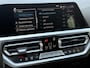 BMW 3-Serie Touring 320e M-pakket | 360 camera | Laser-LED | Sportstoelen | Leder/alcantara | Navigatie | Apple CarPlay | Head Up | 18 inch M-velgen | Stoelverwarming | Sfeerverlichting | Keyless | DAB | Elektrische achterklep | Volledig onderhouden