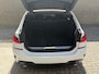 BMW 3-Serie Touring 320e M-pakket | 360 camera | Laser-LED | Sportstoelen | Leder/alcantara | Navigatie | Apple CarPlay | Head Up | 18 inch M-velgen | Stoelverwarming | Sfeerverlichting | Keyless | DAB | Elektrische achterklep | Volledig onderhouden