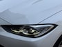 BMW i4 eDrive40 84 kWh | 93% SOH | Trekhaak elektrisch wegklapbaar | Sportstoelen | Half leder | Navigatie | Apple CarPlay | Stoelverwarming | 18 inch velgen | LED | DAB | Volledig onderhouden