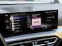 BMW i4 eDrive40 84 kWh | 93% SOH | Trekhaak elektrisch wegklapbaar | Sportstoelen | Half leder | Navigatie | Apple CarPlay | Stoelverwarming | 18 inch velgen | LED | DAB | Volledig onderhouden