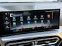 BMW i4 eDrive40 84 kWh | 93% SOH | Trekhaak elektrisch wegklapbaar | Sportstoelen | Half leder | Navigatie | Apple CarPlay | Stoelverwarming | 18 inch velgen | LED | DAB | Volledig onderhouden