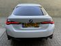 BMW i4 eDrive40 84 kWh | 93% SOH | Trekhaak elektrisch wegklapbaar | Sportstoelen | Half leder | Navigatie | Apple CarPlay | Stoelverwarming | 18 inch velgen | LED | DAB | Volledig onderhouden
