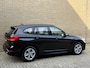 BMW X1 xDrive25e 220pk | Leder | Navigatie | LED | Cruise control | 17 inch velgen | Camera | DAB | Head up | PDC voor+achter | Elektrische achterklep | Volledig onderhouden