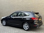 BMW X1 xDrive25e 220pk | Leder | Navigatie | LED | Cruise control | 17 inch velgen | Camera | DAB | Head up | PDC voor+achter | Elektrische achterklep | Volledig onderhouden