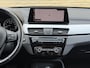 BMW X1 xDrive25e 220pk | Leder | Navigatie | LED | Cruise control | 17 inch velgen | Camera | DAB | Head up | PDC voor+achter | Elektrische achterklep | Volledig onderhouden
