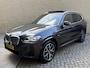 BMW X3 xDrive30e 292pk 96% SOH | LCI | M-sport | Panoramadak | Lederen bekleding | Full-LED | Sportstoelen | Stoelverwarming | 19 inch M-velgen | Camera | Navigatie | Apple CarPlay / Android Auto | DAB | Elektrische achterklep | Volledig dealeronderhouden