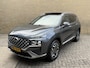 Hyundai Santa Fe 1.6 T-GDI PHEV 265pk Premium Plus Sky 7-persoons | Panoramadak | Leder | Head up | 360 camera | Stoel&stuurverwarming | Navigatie | Apple CarPlay | Adaptieve cruise | Lane assist | 19 inch velgen | Keyless | LED | DAB | Dealeronderhouden
