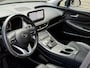 Hyundai Santa Fe 1.6 T-GDI PHEV 265pk Premium Plus Sky 7-persoons | Panoramadak | Leder | Head up | 360 camera | Stoel&stuurverwarming | Navigatie | Apple CarPlay | Adaptieve cruise | Lane assist | 19 inch velgen | Keyless | LED | DAB | Dealeronderhouden