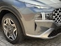 Hyundai Santa Fe 1.6 T-GDI PHEV 265pk Premium Plus Sky 7-persoons | Panoramadak | Leder | Head up | 360 camera | Stoel&stuurverwarming | Navigatie | Apple CarPlay | Adaptieve cruise | Lane assist | 19 inch velgen | Keyless | LED | DAB | Dealeronderhouden