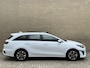 Kia Ceed Sportswagon 1.6 GDI PHEV DynamicPlusLine |Facelift | Panoramadak | Adaptieve cruise | Navigatie | Camera | PDC | Keyless | LED | DAB | Apple CarPlay | Elektrische achterklep | Volledig onderhouden