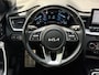 Kia Ceed Sportswagon 1.6 GDI PHEV ExecutiveLine | Lederen bekleding | Trekhaak afneembaar | Adaptieve cruise | Lane assist | Navigatie | Apple CarPlay | Keyless | LED | DAB | Stoelverwarming&koeling | Stuurverwarming | 17 inch velgen | Camera | Elektrische achterklep | Volledig onderhouden