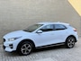 Kia Xceed 1.6 GDi PHEV DynamicLine | Half leder | Adaptieve cruise | Lane assist | Apple CarPlay | Camera | LED | DAB | Keyless | Stoel&stuurverwarming | Climate control | Volledig onderhouden | Fabrieksgarantie