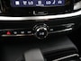 Volvo V60 2.0 T8 Plug-in hybrid AWD Plus Dark | 360 Camera | Harman/Kardon | Ele.stoelen + Geheugen | Stoel/stuurverwarming | Apple CarPlay/Android Auto | Ele.kofferdeksel |