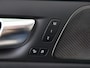 Volvo V60 2.0 T8 Plug-in hybrid AWD Plus Dark | 360 Camera | Harman/Kardon | Ele.stoelen + Geheugen | Stoel/stuurverwarming | Apple CarPlay/Android Auto | Ele.kofferdeksel |