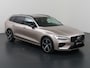 Volvo V60 2.0 T8 Plug-in hybrid AWD Plus Dark | 360 Camera | Harman/Kardon | Ele.stoelen + Geheugen | Stoel/stuurverwarming | Apple CarPlay/Android Auto | Ele.kofferdeksel |