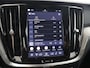Volvo V60 2.0 T8 Plug-in hybrid AWD Plus Dark | 360 Camera | Harman/Kardon | Ele.stoelen + Geheugen | Stoel/stuurverwarming | Apple CarPlay/Android Auto | Ele.kofferdeksel |