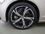 Volvo V60 2.0 T8 Plug-in hybrid AWD Plus Dark | 360 Camera | Harman/Kardon | Ele.stoelen + Geheugen | Stoel/stuurverwarming | Apple CarPlay/Android Auto | Ele.kofferdeksel |