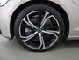 Volvo V60 2.0 T8 Plug-in hybrid AWD Plus Dark | 360 Camera | Harman/Kardon | Ele.stoelen + Geheugen | Stoel/stuurverwarming | Apple CarPlay/Android Auto | Ele.kofferdeksel |