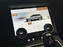 Land Rover Range Rover Evoque 1.5 P300e AWD R-Dynamic HSE | Panoramadak | Meridian audio | Lederen bekleding | 20 inch velgen | Adaptieve cruise | Head up | Dodehoekdetectie | Stoelverwarming&ventilatie | Stuurverwarming | Apple CarPlay | LED | DAB | Keyless | Elektrische achterklep | Dealeronderhouden