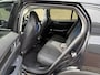 Lynk & Co 01 1.5 PHEV 261pk | Blackline | 360 camera | Trekhaak afneembaar | Panoramadak | Navigatie | Apple CarPlay | Adaptieve cruise | Stoelverwarming | Infinity sound | Keyless | LED | DAB | Elektrische achterklep | Volledig onderhouden | NAP Origineel Nederlandse auto