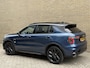 Lynk & Co 01 1.5 PHEV 261pk | Blackline | Panoramadak | 360 camera | Adaptieve cruise | Lane assist | Dodehoekdetectie | Elektrische achterklep | Navigatie | Stoelverwarming | Apple CarPlay / Android Auto | Memory | Sfeerverlichting | LED | DAB | Dealeronderhouden