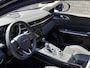 Lynk & Co 01 1.5 PHEV 261pk | Blackline | Panoramadak | 360 camera | Adaptieve cruise | Lane assist | Dodehoekdetectie | Elektrische achterklep | Navigatie | Stoelverwarming | Apple CarPlay / Android Auto | Memory | Sfeerverlichting | LED | DAB | Dealeronderhouden