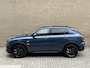 Lynk & Co 01 1.5 PHEV 261pk | Blackline | Panoramadak | 360 camera | Adaptieve cruise | Lane assist | Dodehoekdetectie | Elektrische achterklep | Navigatie | Stoelverwarming | Apple CarPlay / Android Auto | Memory | Sfeerverlichting | LED | DAB | Dealeronderhouden