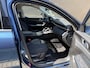 Lynk & Co 01 1.5 PHEV 261pk | Blackline | Panoramadak | 360 camera | Adaptieve cruise | Lane assist | Dodehoekdetectie | Elektrische achterklep | Navigatie | Stoelverwarming | Apple CarPlay / Android Auto | Memory | Sfeerverlichting | LED | DAB | Dealeronderhouden