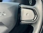 Lynk & Co 01 1.5 PHEV 261pk | Blackline | Panoramadak | 360 camera | Adaptieve cruise | Lane assist | Dodehoekdetectie | Elektrische achterklep | Navigatie | Stoelverwarming | Apple CarPlay / Android Auto | Memory | Sfeerverlichting | LED | DAB | Dealeronderhouden