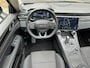 Lynk & Co 01 1.5 PHEV 261pk | Blackline | Panoramadak | 360 camera | Adaptieve cruise | Lane assist | Dodehoekdetectie | Elektrische achterklep | Navigatie | Stoelverwarming | Apple CarPlay / Android Auto | Memory | Sfeerverlichting | LED | DAB | Dealeronderhouden