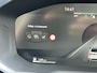 Lynk & Co 01 1.5 PHEV 261pk | Blackline | Panoramadak | 360 camera | Adaptieve cruise | Lane assist | Dodehoekdetectie | Elektrische achterklep | Navigatie | Stoelverwarming | Apple CarPlay / Android Auto | Memory | Sfeerverlichting | LED | DAB | Dealeronderhouden
