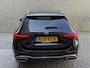 Mercedes-Benz C-klasse 300 e AMG Line | Sfeerverlichting | Half leder | 360 camera | Navigatie | Apple CarPlay | Stoelverwarming | Dodehoekdetectie | 18 inch AMG velgen | LED | DAB | Keyless | Elektrische achterklep | Volledig onderhouden