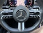 Mercedes-Benz C-klasse 300 e AMG Line | Sfeerverlichting | Half leder | 360 camera | Navigatie | Apple CarPlay | Stoelverwarming | Dodehoekdetectie | 18 inch AMG velgen | LED | DAB | Keyless | Elektrische achterklep | Volledig onderhouden
