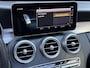 Mercedes-Benz C-klasse Estate 180 Business Solution AMG | Panoramadak | Trekhaak elektrisch wegklapbaar | Distronic | Camera | Sportstoelen | Lederen bekleding | Stoelverwarming | Navigatie | Apple CarPlay | 19 inch velgen | Sfeerverlichting | Elektrische achterklep | LED | Volledig dealeronderhouden