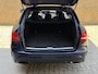 Mercedes-Benz C-klasse Estate 180 Business Solution AMG | Panoramadak | Trekhaak elektrisch wegklapbaar | Distronic | Camera | Sportstoelen | Lederen bekleding | Stoelverwarming | Navigatie | Apple CarPlay | 19 inch velgen | Sfeerverlichting | Elektrische achterklep | LED | Volledig dealeronderhouden