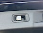 Mercedes-Benz E-klasse Estate 300 e 320pk Avantgarde AMG Line | Elektrisch wegklapbare trekhaak | Schuif/kanteldak | 360 camera | Widescreen | Sfeerverlichting | Apple CarPlay | Stoelverwarming | Elektrische achterklep | Volledig onderhouden