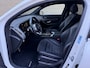 Mercedes-Benz EQC 400 4MATIC AMG Line 80 kWh | 94% SOH | Open dak | Trekhaak wegklapbaar | Camera | Navigatie | Cruise control | Climate control | Apple CarPlay / Android Auto | Sfeerverlichting | 19 inch velgen | Stoelverwarming | Volledig dealeronderhouden!