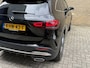 Mercedes-Benz GLA 250 e AMG Line | Navigatie | Widescreen | Camera | Lane assist | Apple CarPlay / Android Auto | Full-LED | DAB | Stoelverwarming | 19 inch AMG-velgen | Volledig dealeronderhouden